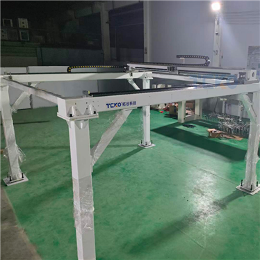 龍門桁架機(jī)器人